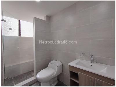 Apartamento de 3 alcobas en venta en La Candelaria, Medellín, 122 m² · foto 8 de 12