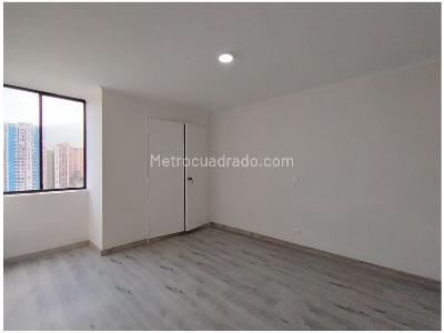 Apartamento de 3 alcobas en venta en La Candelaria, Medellín, 122 m² · foto 9 de 12