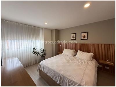 Apartamento de 3 alcobas en venta en Loma Del Escobero, Envigado, 90 m² · foto 10 de 12