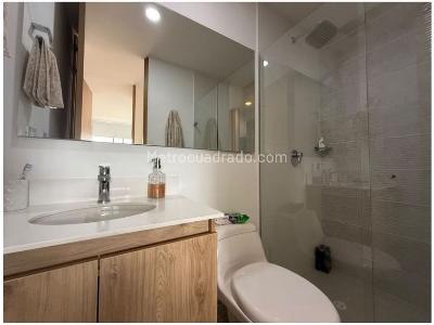 Apartamento de 3 alcobas en venta en Loma Del Escobero, Envigado, 90 m² · foto 8 de 12