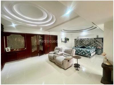 Casa de 5 alcobas en venta en La Concha, Medellín, 350 m² · foto 18 de 20
