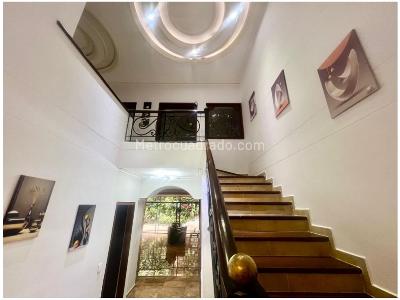 Casa de 5 alcobas en venta en La Concha, Medellín, 350 m² · foto 19 de 20