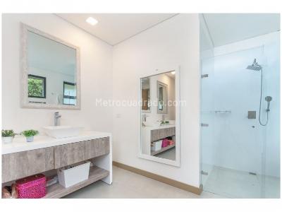 Casa de 5 alcobas en venta en Alto De Las Palmas, Medellín · foto 13 de 15