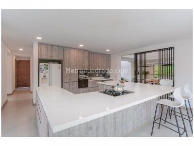 Casa de 5 alcobas en venta en Alto De Las Palmas, Medellín · foto 5 de 15