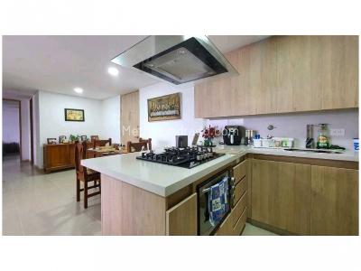 Apartamento de 3 alcobas en venta en El Poblado, Medellín, 96 m² · foto 12 de 17
