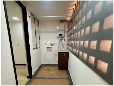Apartamento de 3 alcobas en venta en San Jose, Sabaneta, 86 m² · foto 10 de 12