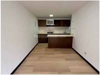 Apartamento de 3 alcobas en venta en San Jose, Sabaneta, 86 m² · foto 3 de 12