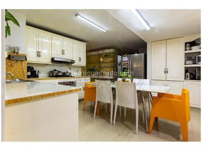 Apartamento de 5 alcobas en venta en Altos Del Poblado, Medellín, 450 m² · foto 10 de 20