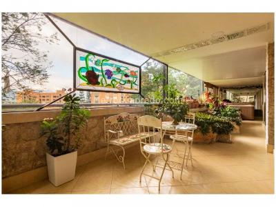 Apartamento de 5 alcobas en venta en Altos Del Poblado, Medellín, 450 m² · foto 6 de 20
