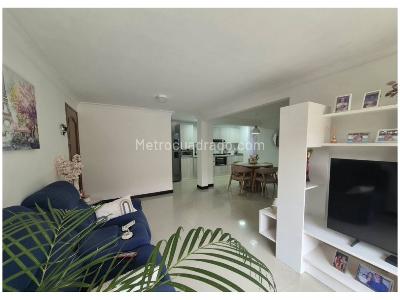 Apartamento de 3 alcobas en venta en La Frontera, Medellín, 88 m² · foto 2 de 17