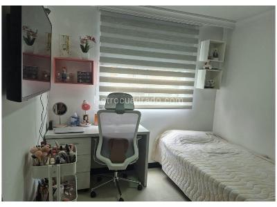 Apartamento de 3 alcobas en venta en La Frontera, Medellín, 88 m² · foto 16 de 17