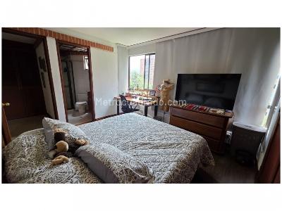Apartamento de 4 alcobas en venta en Los Balsos, Medellín, 189 m² · foto 15 de 20