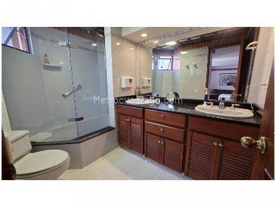 Apartamento de 4 alcobas en venta en Los Balsos, Medellín, 189 m² · foto 17 de 20