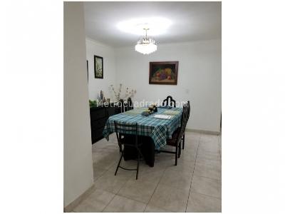 Apartamento de 4 alcobas en venta en Conquistadores, Medellín, 144 m² · foto 6 de 20