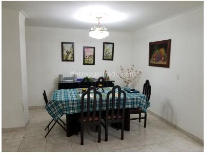 Apartamento de 4 alcobas en venta en Conquistadores, Medellín, 144 m² · foto 8 de 20