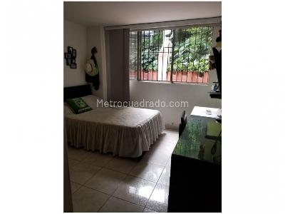 Apartamento de 4 alcobas en venta en Conquistadores, Medellín, 144 m² · foto 13 de 20