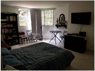 Apartamento de 4 alcobas en venta en Conquistadores, Medellín, 144 m² · foto 16 de 20