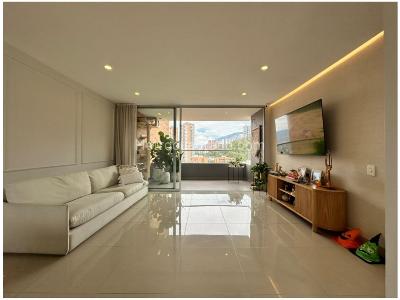 Apartamento de 3 alcobas en venta en Castropol, Medellín, 117 m² · foto 11 de 20