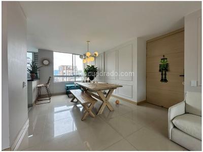 Apartamento de 3 alcobas en venta en Castropol, Medellín, 117 m² · foto 3 de 20