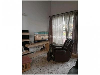 Casa de 5 alcobas en venta en Laureles, Medellín, 290 m² · foto 4 de 11