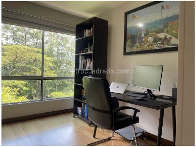 Apartamento de 3 alcobas en venta en Loma Del Chocho, Envigado, 124 m² · foto 11 de 20