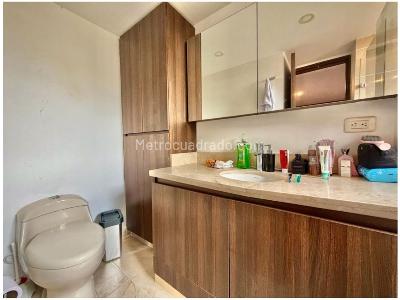 Apartamento de 3 alcobas en venta en Loma De Las Brujas, Envigado, 108 m² · foto 12 de 12