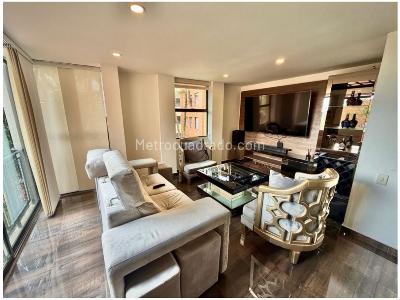 Apartamento de 3 alcobas en venta en Loma De Las Brujas, Envigado, 108 m² · foto 2 de 12