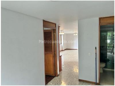 Apartamento en venta en Patio Bonito, Medellín · foto 6 de 11