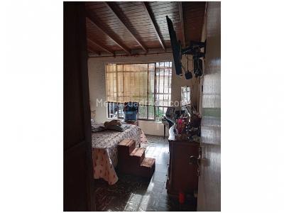 Casa de 4 alcobas en venta en Malibu / La Nubia, Medellín, 160 m² · foto 2 de 18