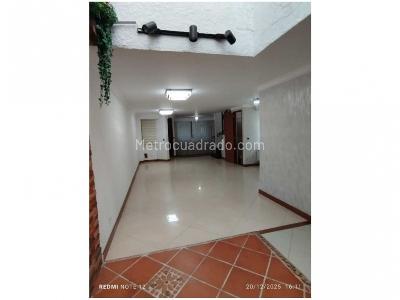 Casa en venta en El Trianon, Envigado · foto 3 de 20
