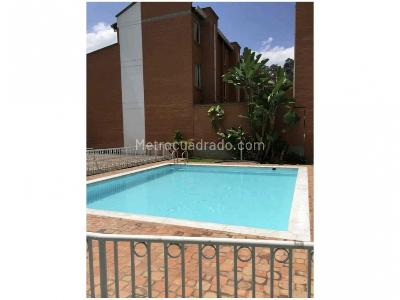 Casa de 5 alcobas en venta en La Palma, Medellín, 140 m² · foto 3 de 8