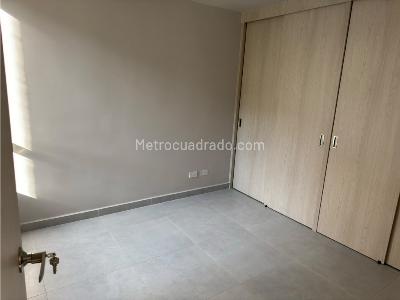 Apartamento en venta en Los Gomez, Itagüí · foto 2 de 6