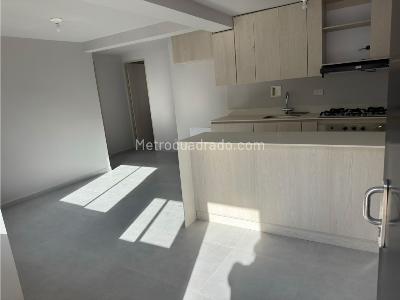 Apartamento en venta en Los Gomez, Itagüí · foto 6 de 6