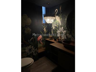 Apartamento de 4 alcobas en venta en Milla De Oro, Medellín, 267 m² · foto 2 de 11