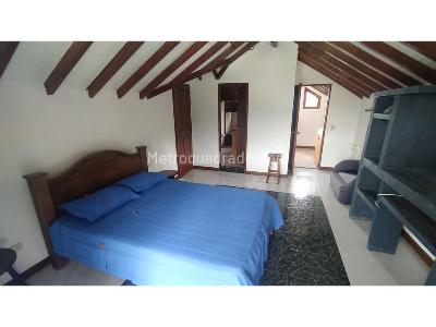 Casa de 3 alcobas en venta en Vereda Los Pinos, Rionegro, 200 m² · foto 10 de 15
