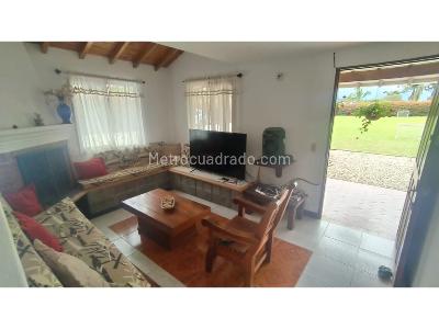 Casa de 3 alcobas en venta en Vereda Los Pinos, Rionegro, 200 m² · foto 11 de 15