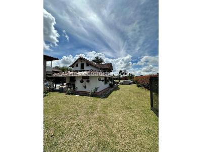 Casa de 3 alcobas en venta en Vereda Los Pinos, Rionegro, 200 m² · foto 6 de 15