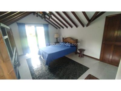 Casa de 3 alcobas en venta en Vereda Los Pinos, Rionegro, 200 m² · foto 9 de 15
