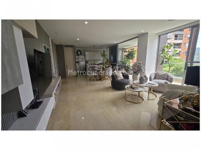 Apartamento de 4 alcobas en venta en Lalinde, Medellín, 144 m² · foto 3 de 20