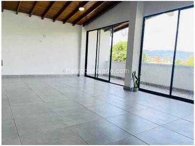 Apartamento de 4 alcobas en venta en Laureles, Medellín, 212 m² · foto 11 de 20
