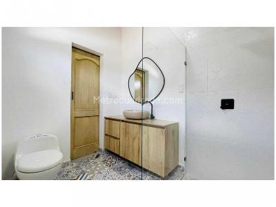 Apartamento de 4 alcobas en venta en Laureles, Medellín, 212 m² · foto 19 de 20