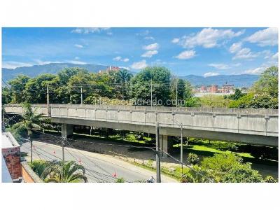 Apartamento de 4 alcobas en venta en Laureles, Medellín, 212 m² · foto 20 de 20