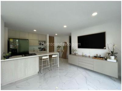 Apartamento en venta en El Trianon, Envigado · foto 2 de 9