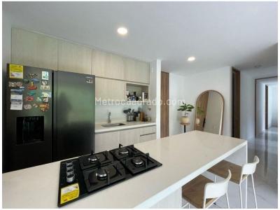 Apartamento en venta en El Trianon, Envigado · foto 3 de 9