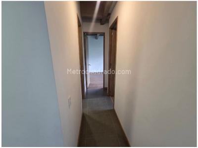 Apartamento en venta en Loma Del Escobero, Envigado · foto 10 de 12