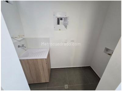 Apartamento en venta en Loma Del Escobero, Envigado · foto 9 de 12