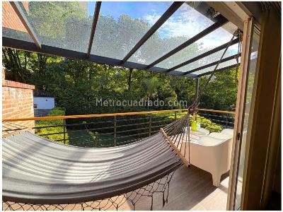 Casa de 3 alcobas en venta en El Poblado, Medellín, 227 m² · foto 12 de 14