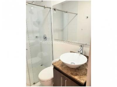 Apartamento en venta en Loma Del Esmeraldal, Envigado · foto 12 de 14