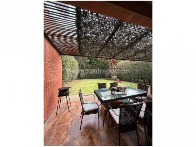 Casa de 3 alcobas en venta en Benedictinos, Envigado, 260 m² · foto 5 de 18