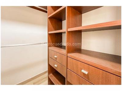 Apartamento de 3 alcobas en venta en Castropol, Medellín, 117 m² · foto 14 de 19